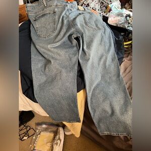 Levi’s 502 jeans